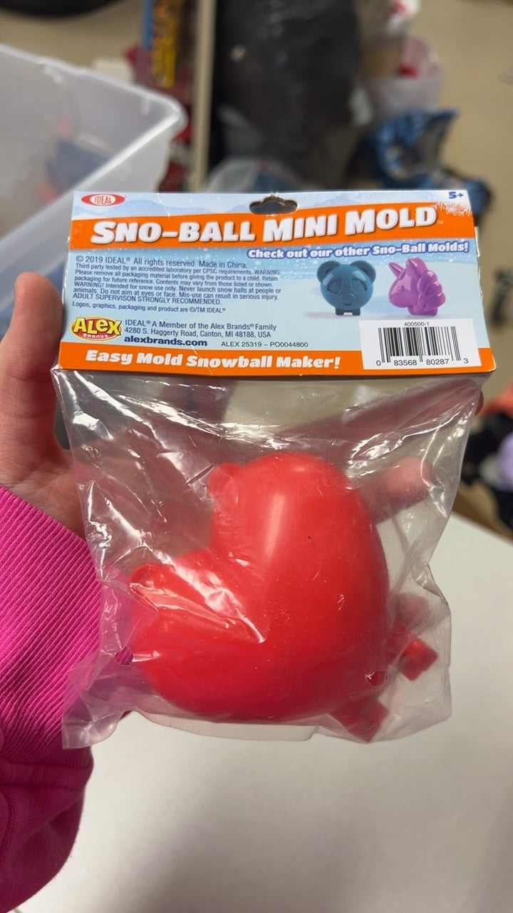 Mini snow mold