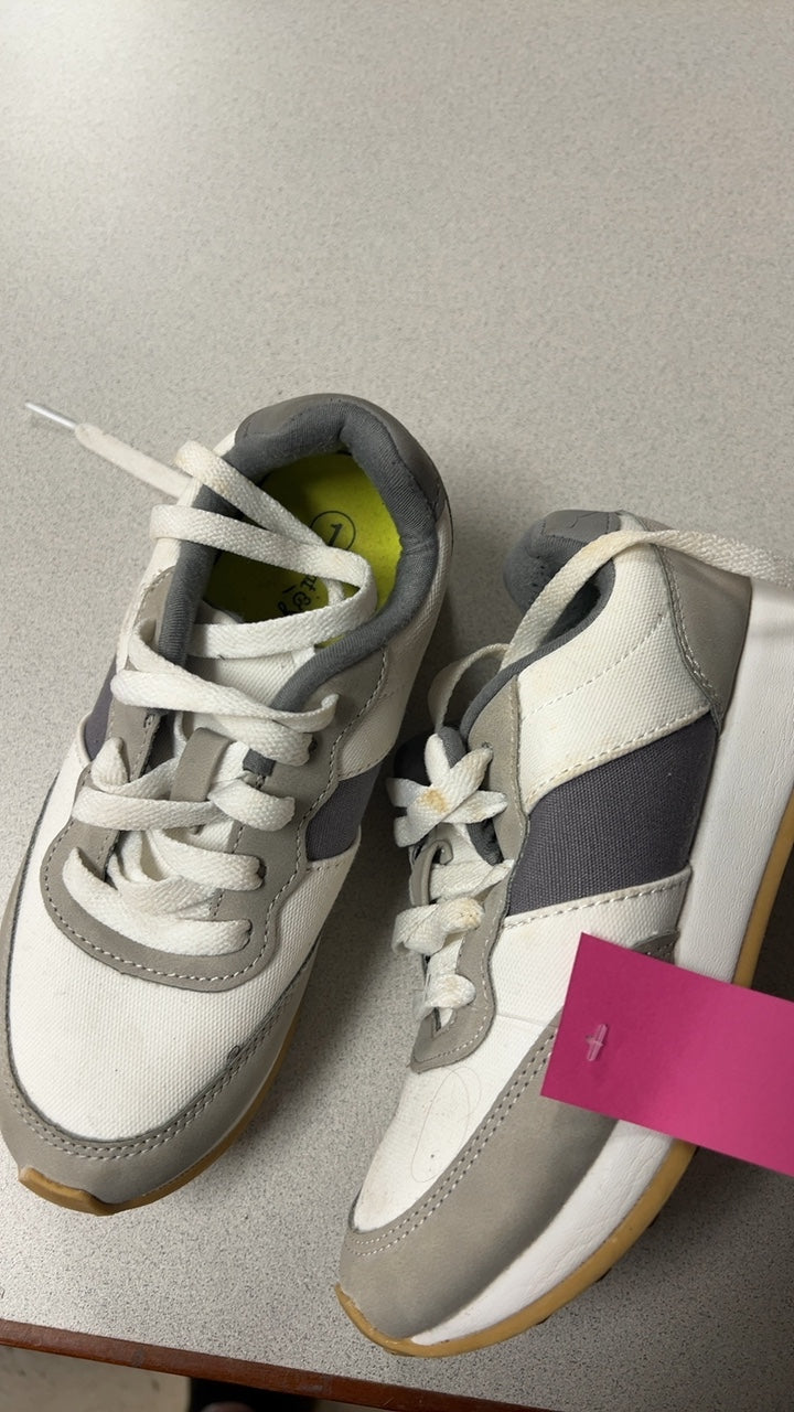 Cat & Jack Sneakers Youth 1