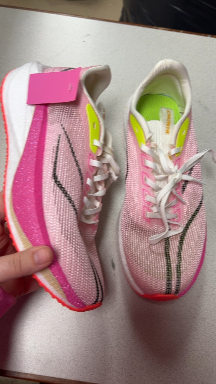 Sneakers 40