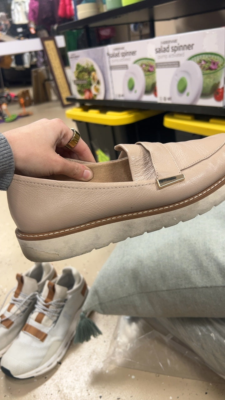 Tan Loafers 9.5
