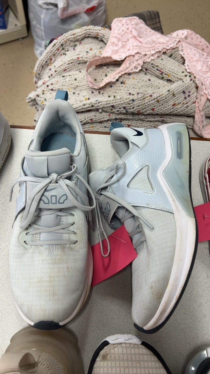 Nike Sneakers 8