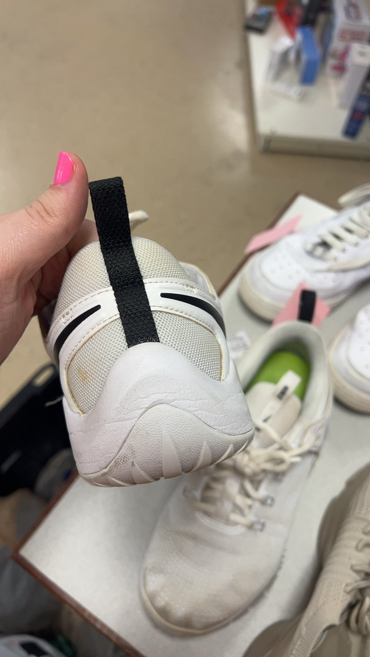 Nike Sneakers 8