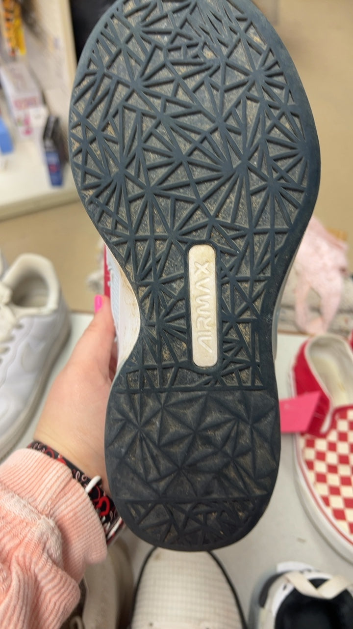 Nike Sneakers 8