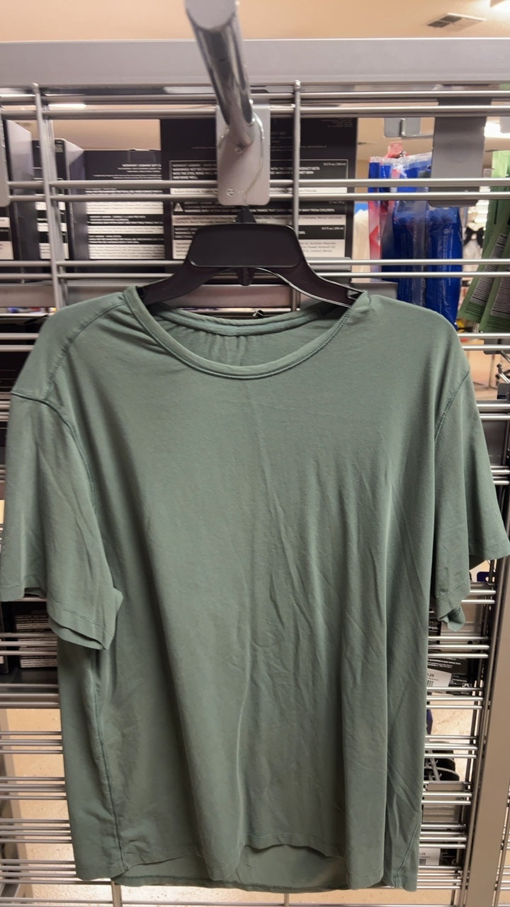 T-Shirt Large