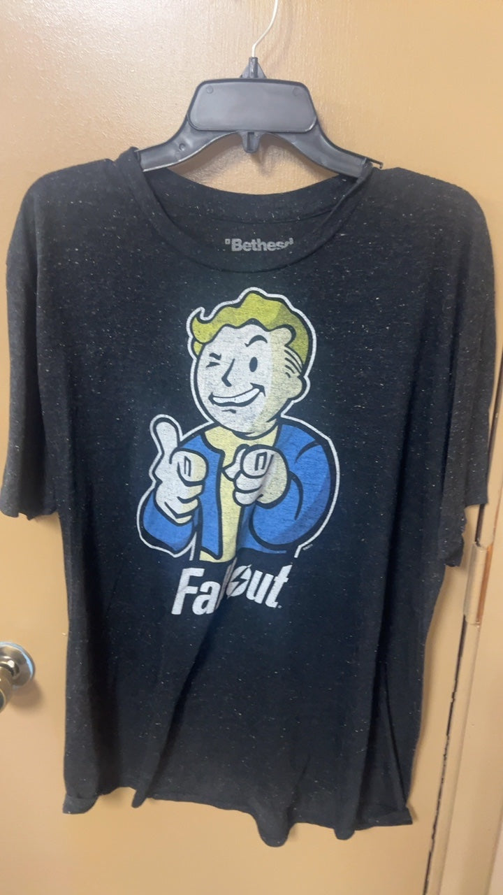 Fallout T-Shirt XL