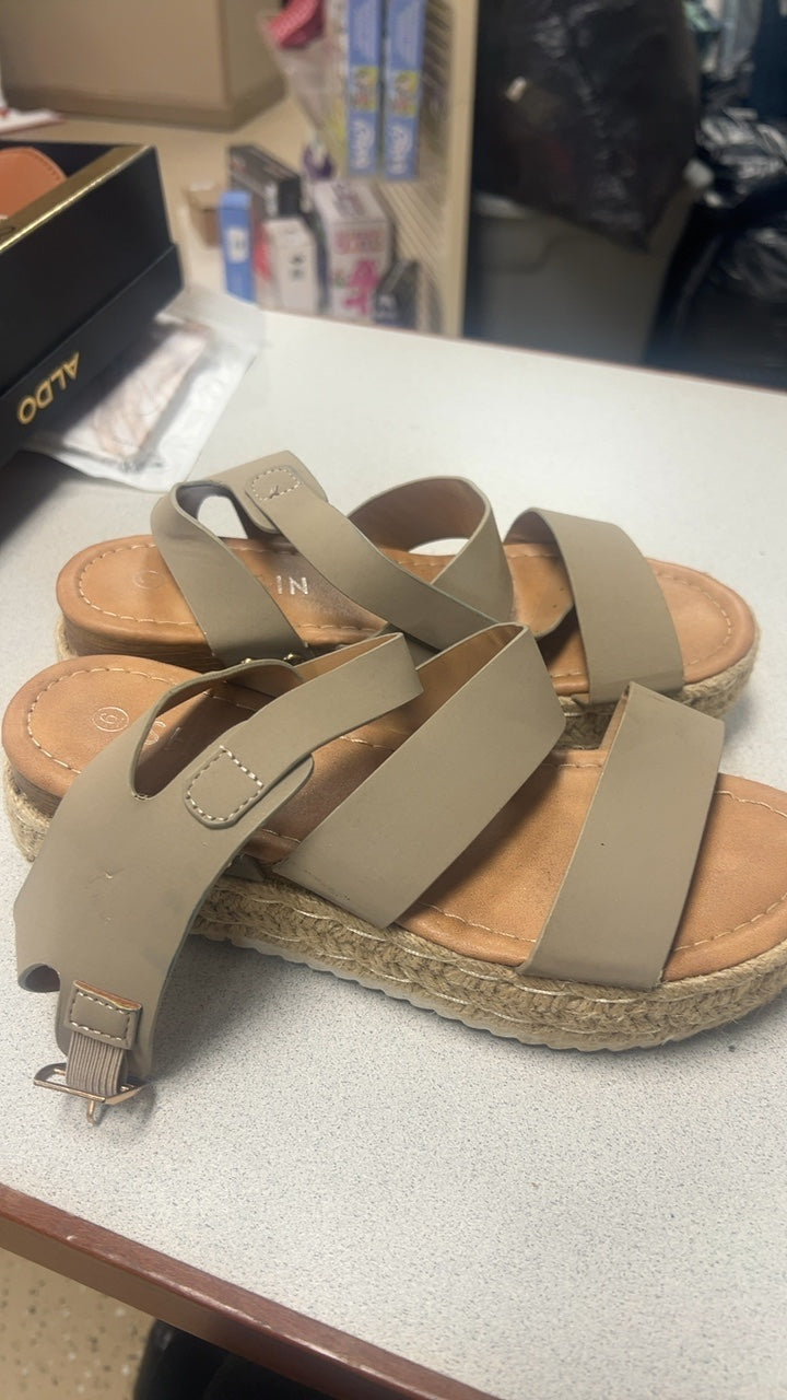 ALDO Sandals 6