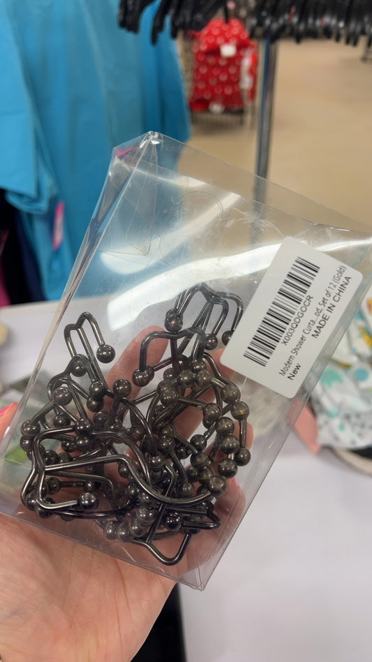 Shower hooks 