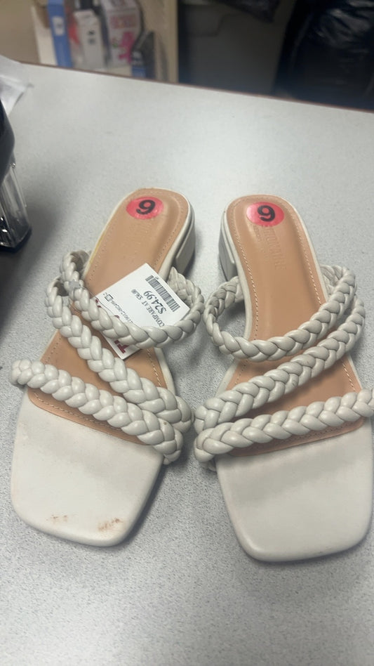 NWT Sandals 6
