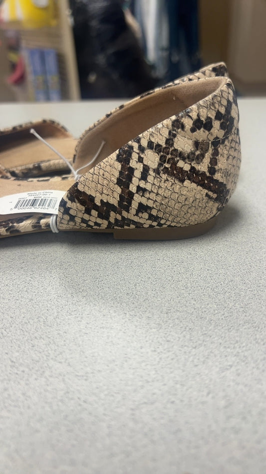 NWT Old navy Shoes 7