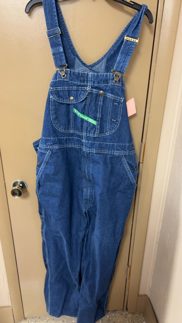 Jumpsuit 40x30