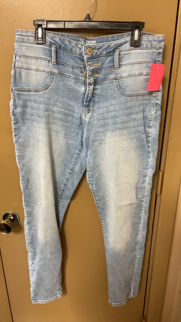 Pants 15