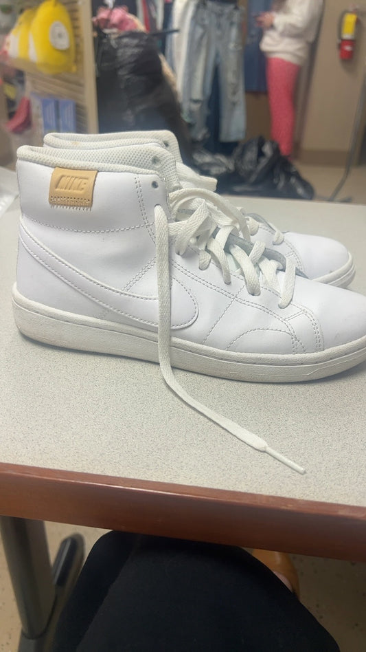 Nike Sneakers 6