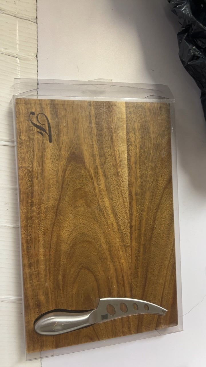 Kitchen Knife and Board 