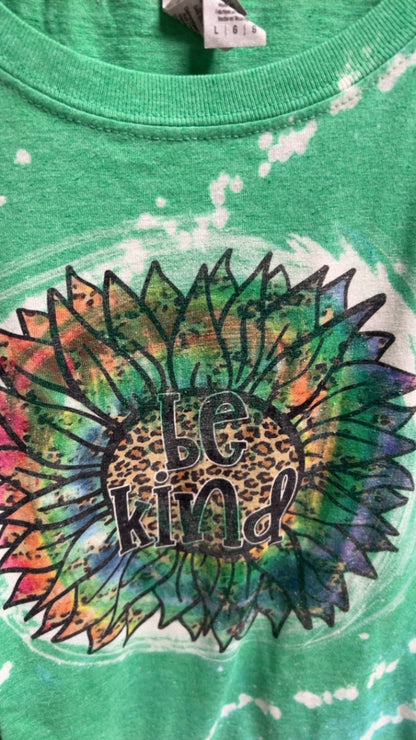 T-Shirt Large
