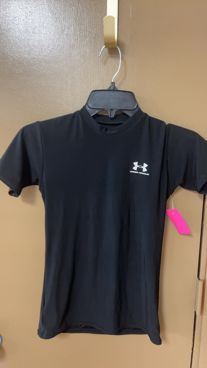 Under Armour Sportswear Youth small