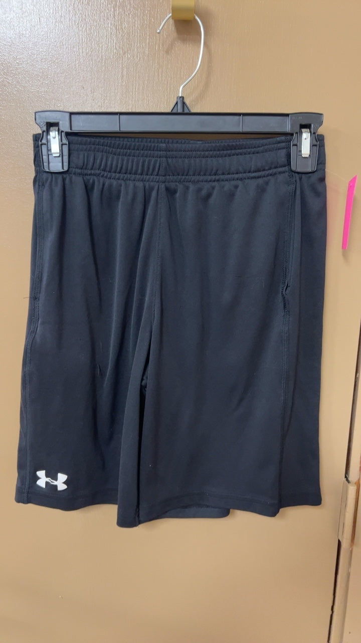 Under Armour Shorts YOUTH Large