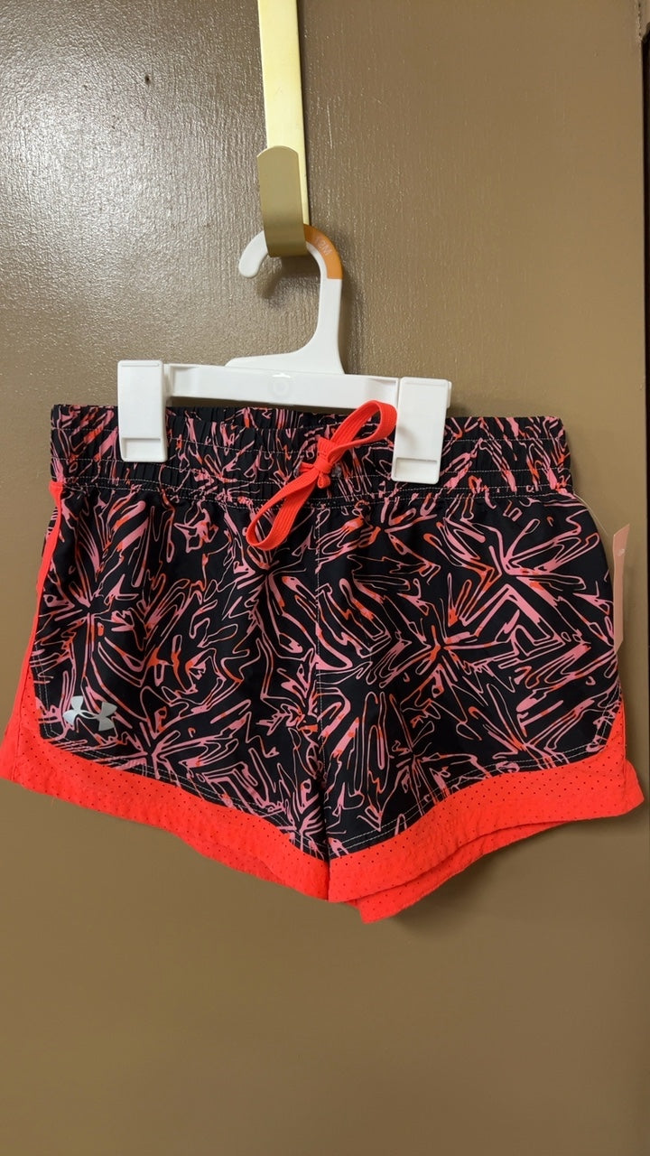 Under Armour Shorts YOUTH Large