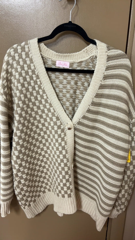 Pink Lily Sweater Small