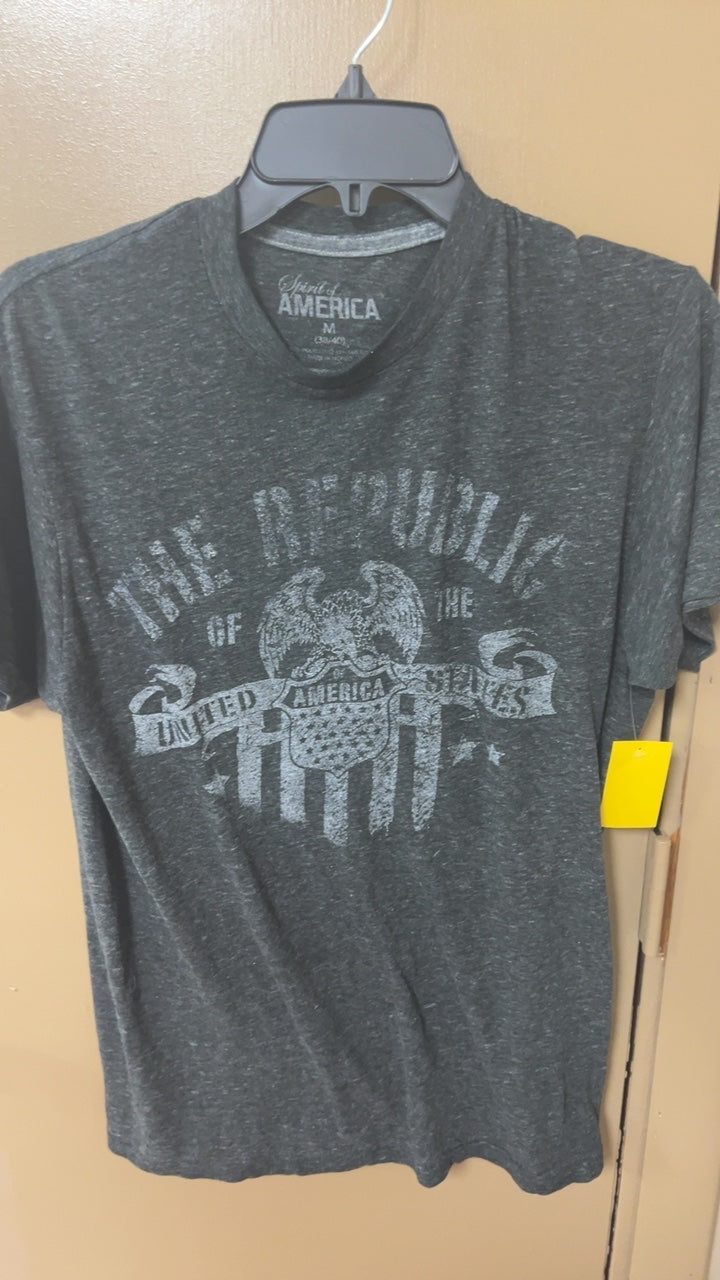 Spirit of America T-Shirt MENS MEDIUM