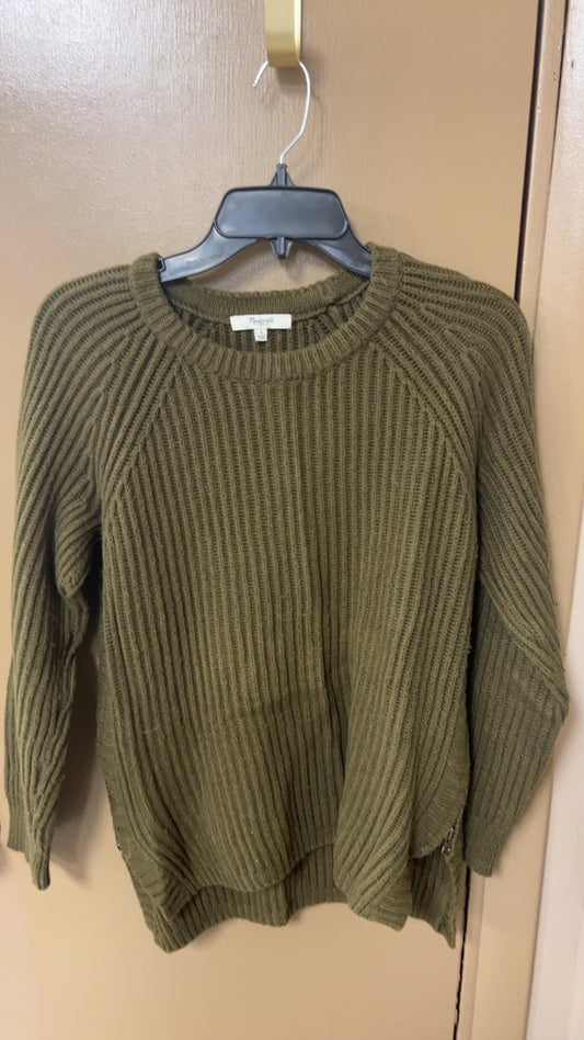 Sweater Small
