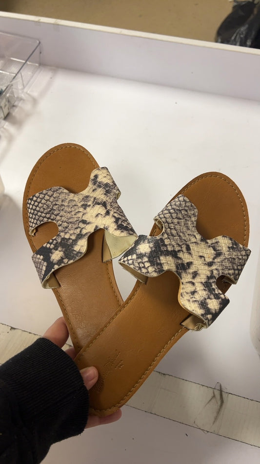 Snake Sandals 9