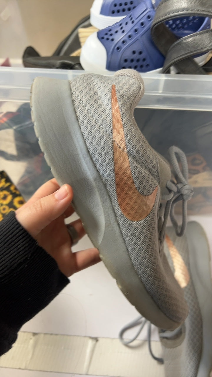 Nike Sneakers 8