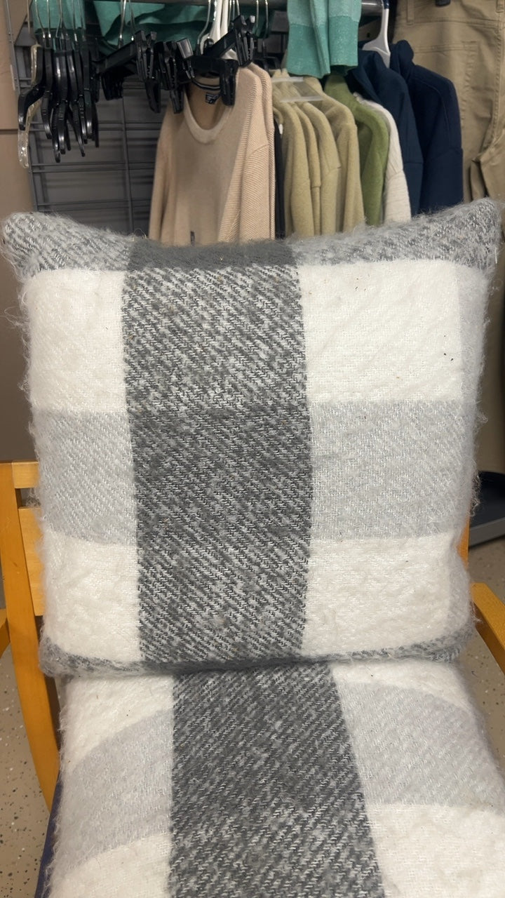 Large Pillow