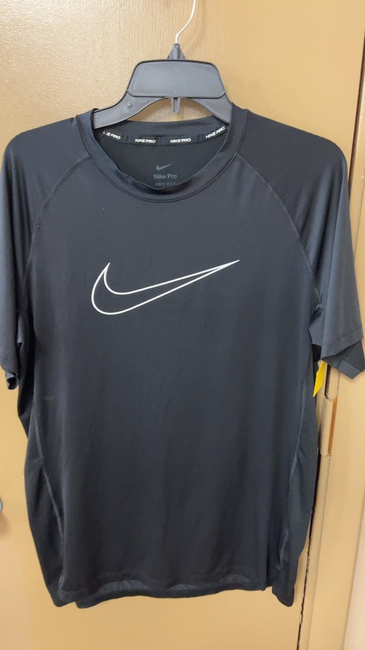 Nike Sportswear MENS Large