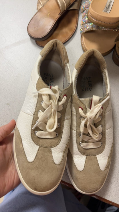 Sneakers 9