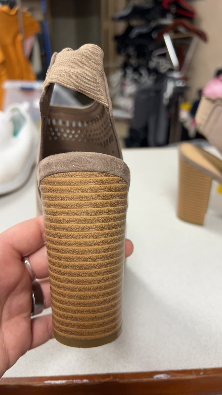 Lauren C Boots 9.5
