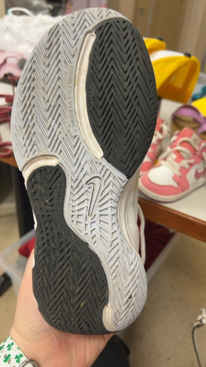 Nike Sneakers Youth 6