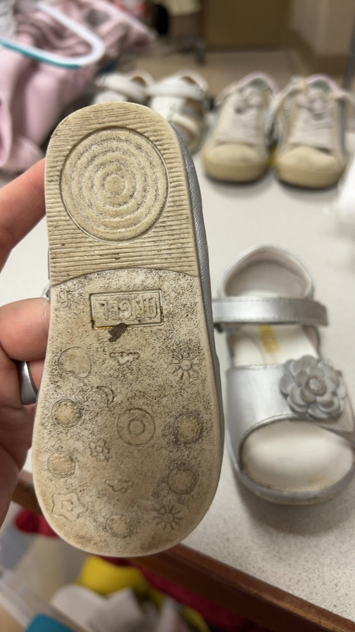 Angel Sandals Youth 6
