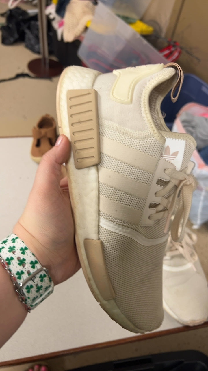adidas Sneakers 9.5