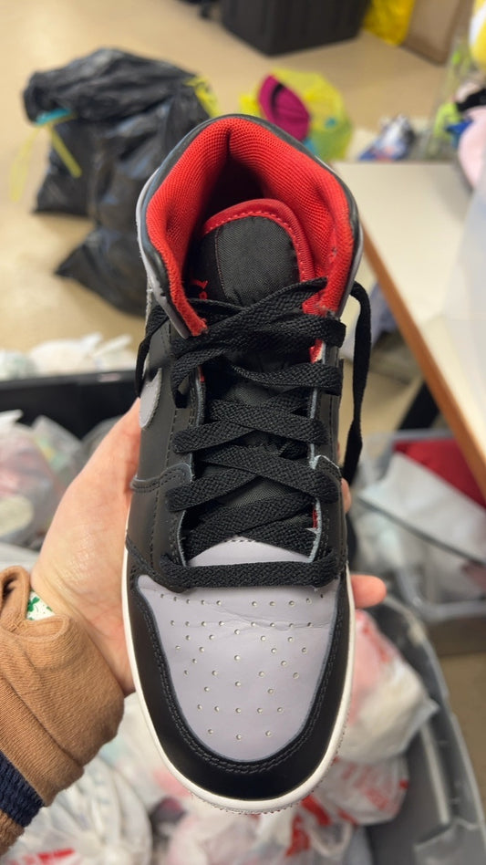Air Jordan Sneakers Youth 4.5