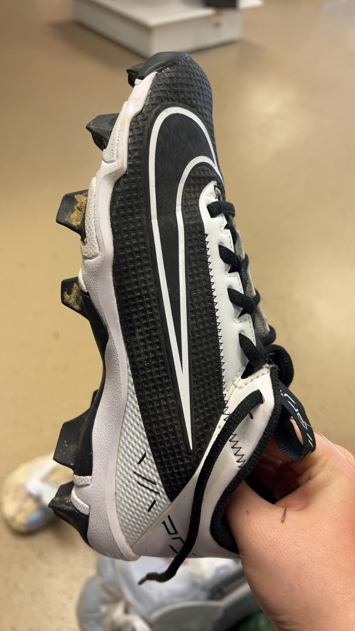 Nike Cleats Youth 5