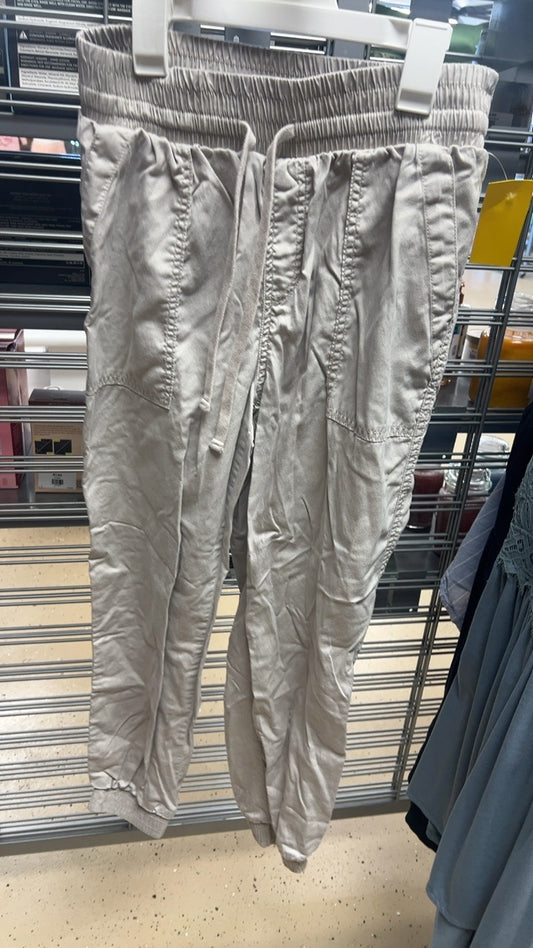 Universal Threads  Pants Small