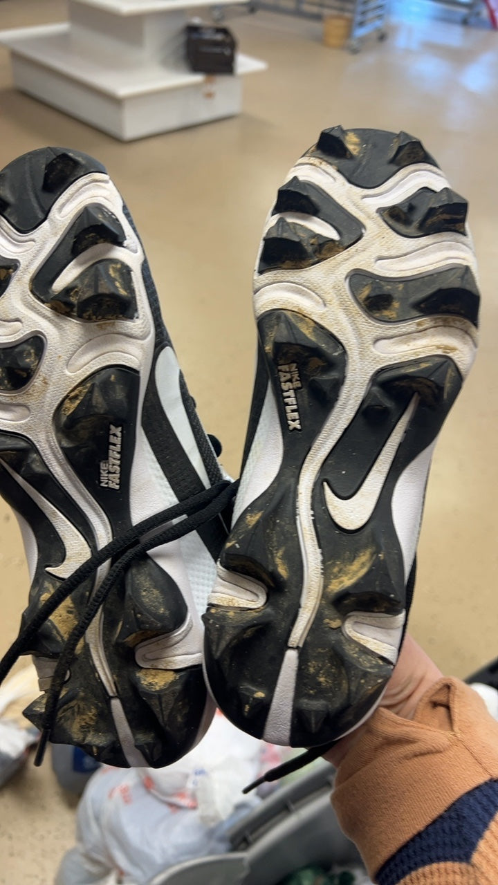 Nike Cleats Youth 5