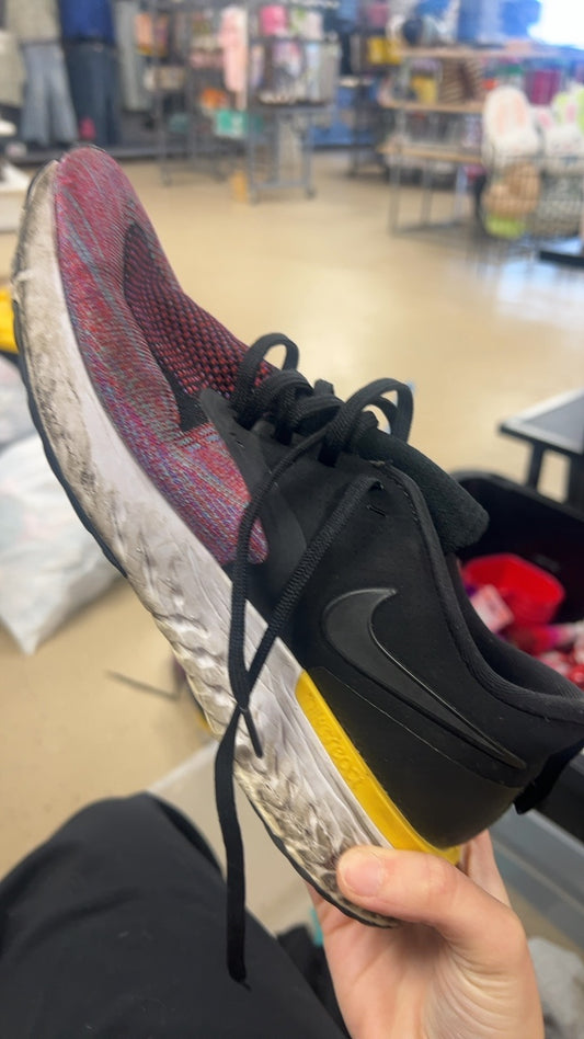 Nike Sneakers Men’s 8.5