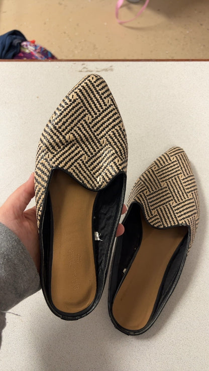 Universal Thread Loafers 8