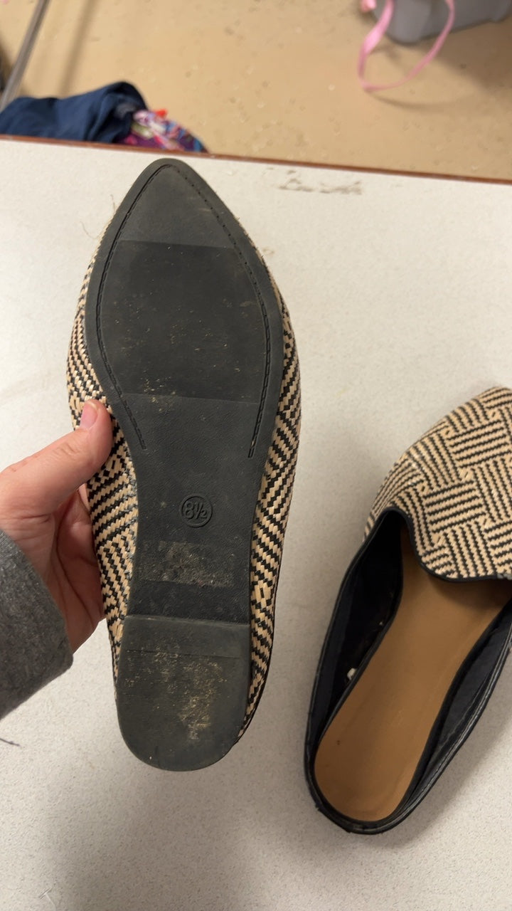 Universal Thread Loafers 8
