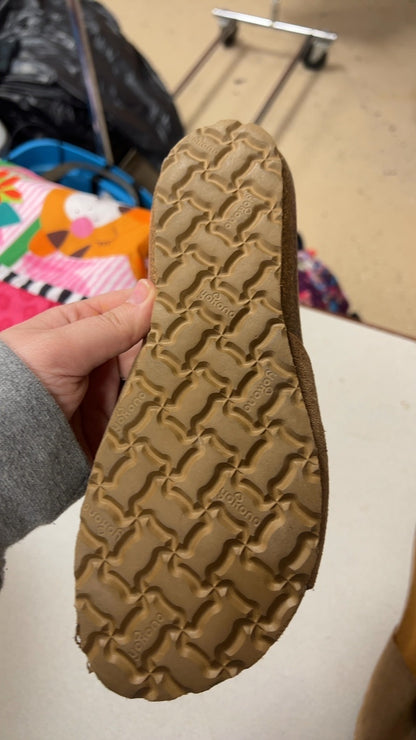 Yok Slippers 8