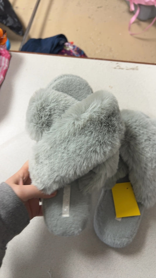 Slippers 8/9