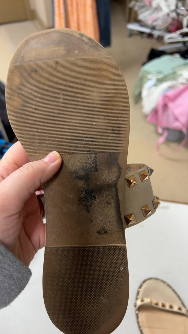 Stud Sandals 9