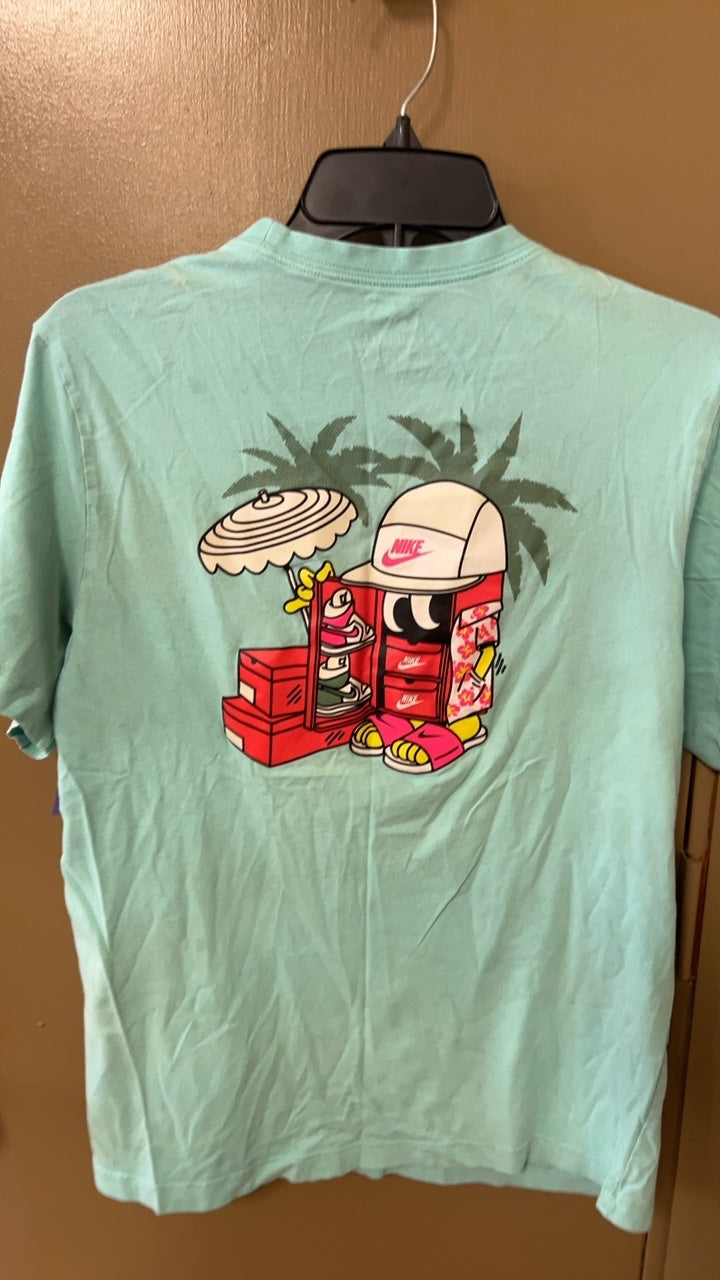 Nike T-Shirt MENS MEDIUM