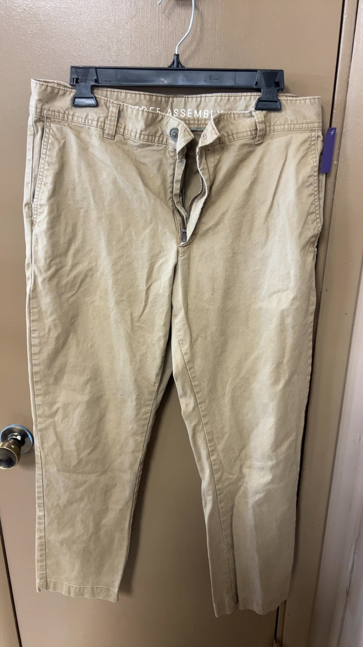 Free Assemble Pants MENS 34x30