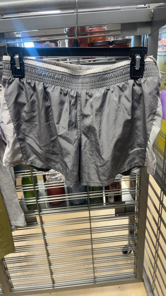 Nike Shorts Medium