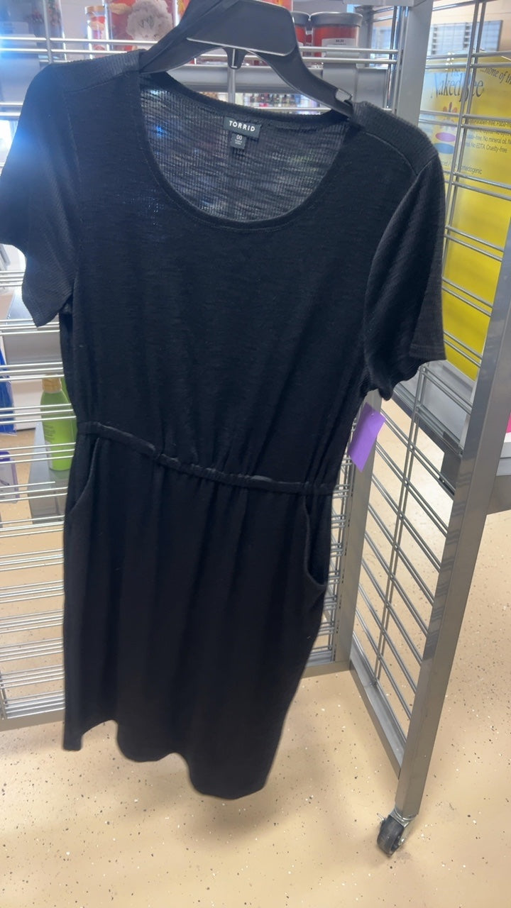 TORRID Dress 00