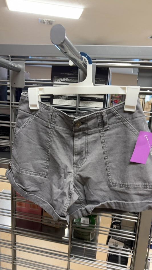 Shorts 4