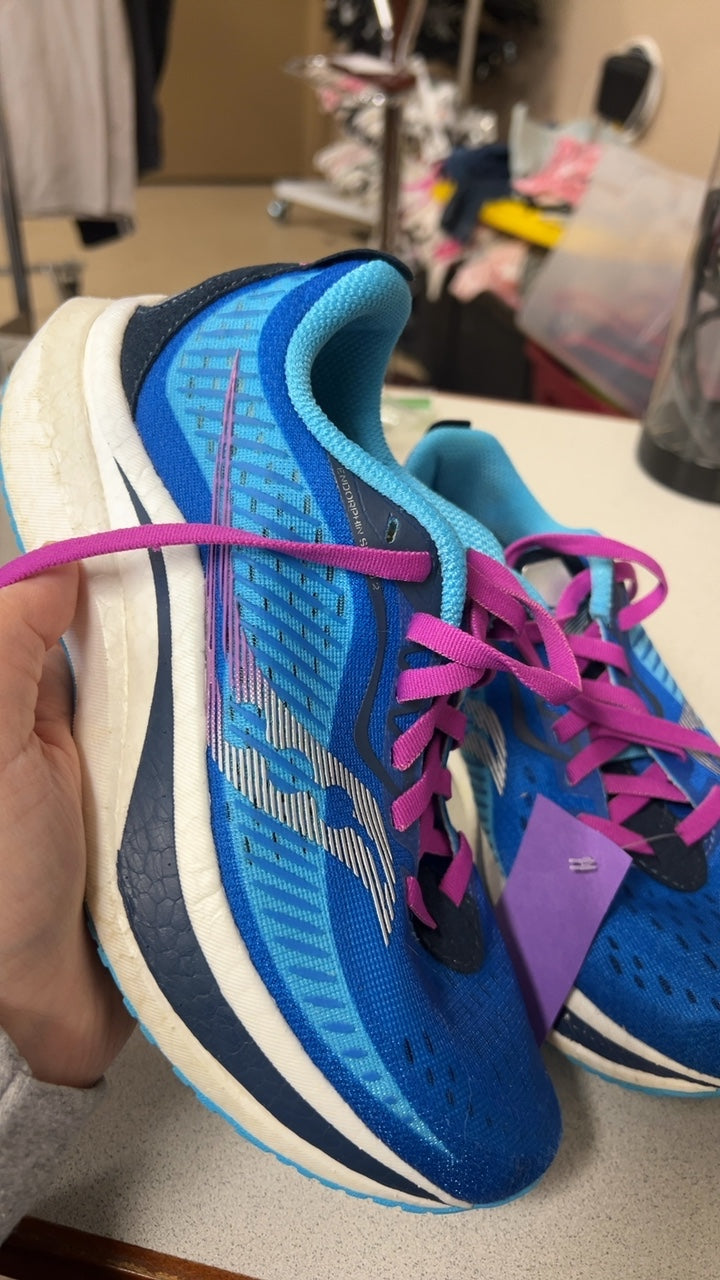 Sneakers 7