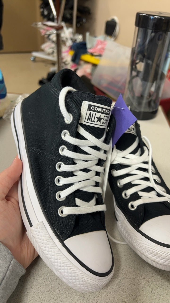 Converse Sneakers 6